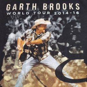 Garth Brooks World Tour 2014-2016 Small